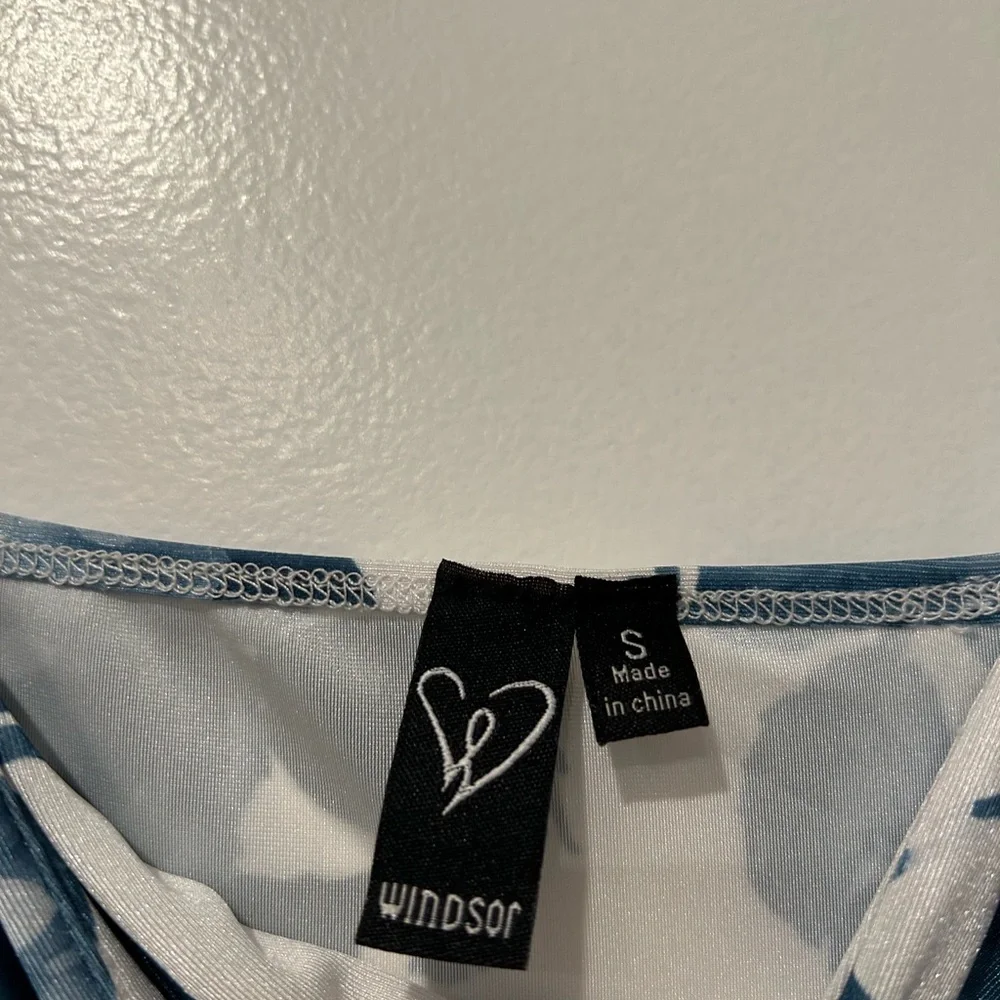 Windsor Asymmetrical Dress in Blue Floral - Picture 4 of 4